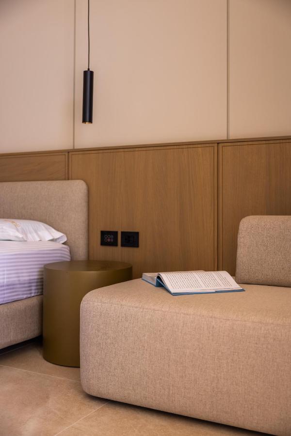Beyond A Luxury Boutique Hotel Dhërmi Εξωτερικό φωτογραφία
