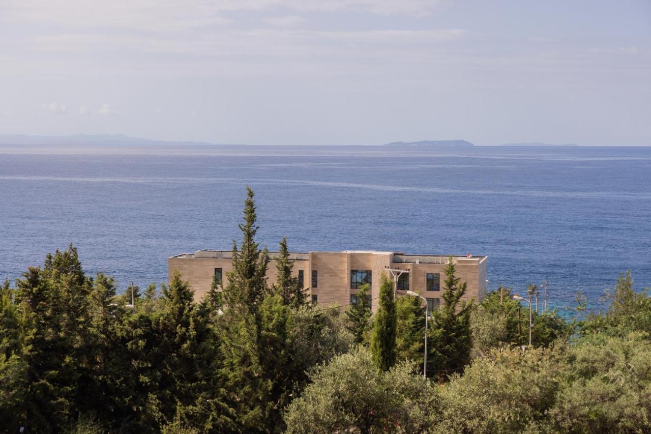 Beyond A Luxury Boutique Hotel Dhërmi Εξωτερικό φωτογραφία